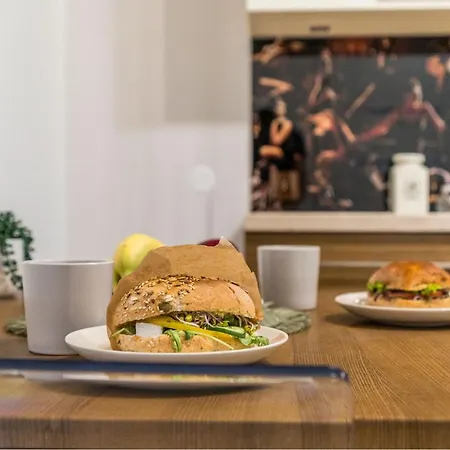 ホームステイ Core - Charming Place, 5 Minutes To Old Town *