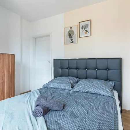 Privatunterkunft Core - Charming Place, 5 Minutes To Old Town